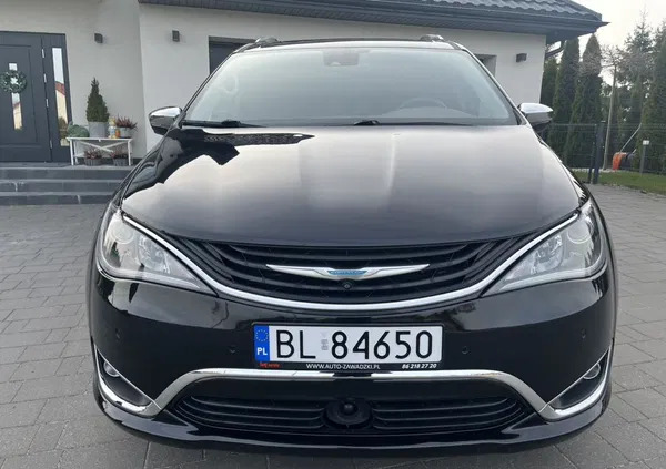 chrysler pacifica Chrysler Pacifica cena 134900 przebieg: 121000, rok produkcji 2018 z Łomża